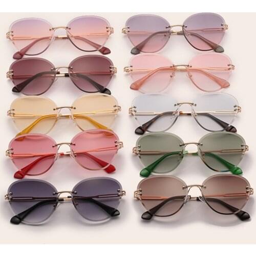 Women Ins Cat Eye Sunglasses Gradient Color Glasses Shades Womens Rimless Triangle Sun Glasses Metal Frame Eyewear Oculos UV400