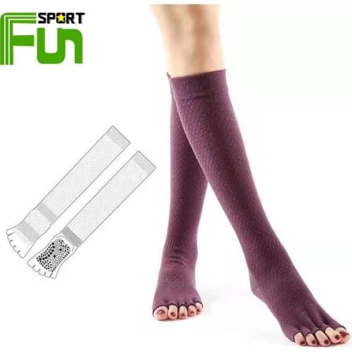 STARFUN Womens Long Yoga Non-slip Socks Shrink Calf Sports Running Dance Fitness Socks The New Five Finger Autumn And Winter