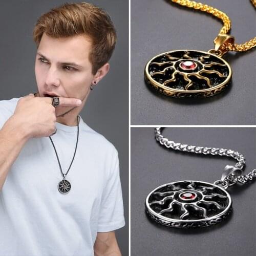 Vintage Mystic Sun Wheel Medal Pendant Necklace Mens High Quality Metal Rock Party Jewelry Gift