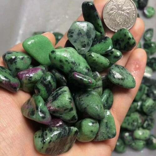 Natural Red and green treasure stones and crystals quartz minerals tumbled gemstones garden decoration