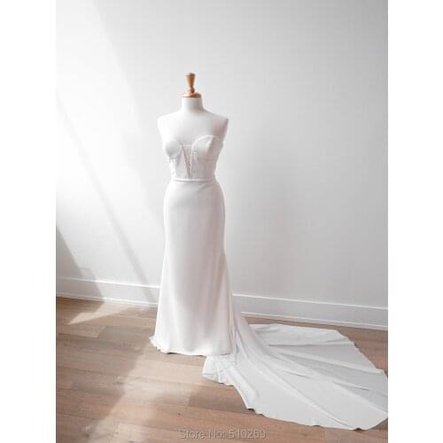 2020 New Arrival Sleek Crepe Mermaid Wedding Dress Lace Robe De Mariee Bridal Gowns Custom Made Vestido De Noiva Robe De Mariee