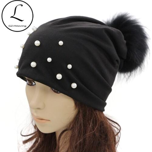 GZHILOVINGL Spring Skullies Beanies Women 2017 Luxurious Womens Beanies Hat With Big Small Pearl Fur Pom Pom Hat Female 70118