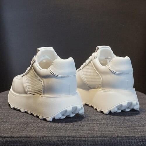 Round Toe Womens Shoes Platform Female Moccasin Modis Casual Sneaker Clogs Genuine Leather Cross 2021 New Summer Breathable Sol