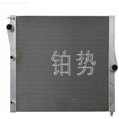 Car Air conditioner cooler b mwX5 E70 LC IM50dX 50iX 4.0 50iX 50iX 4.4 Water tank radiator Middle condenser Water cooler