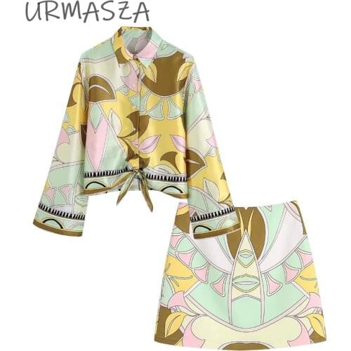 URMASZA Short Blouses