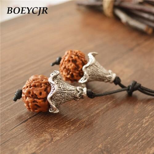 BOEYCJR Walnut Alloy Flower Pendant Necklace Rope Chain Vintage Jewelry Fashion Vintage Design Necklace for Women Gift