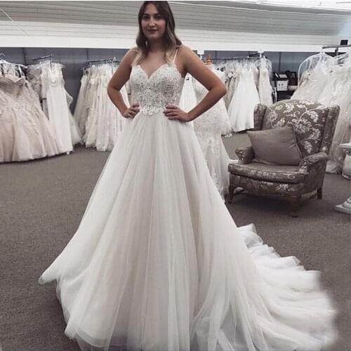 Romantic Spaghetti Straps Bohemian Wedding Dress Backless Vestidos de Novia Lace Bride Dress Boho Bridal Gown Customized