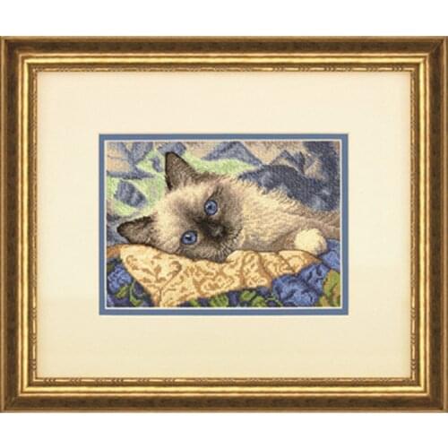 14/22/25ct Beautiful Counted Cross Stitch Kit Charming Grey Blue Eye Cat Kitten Kitty on Sofa dim 65150 70-65150