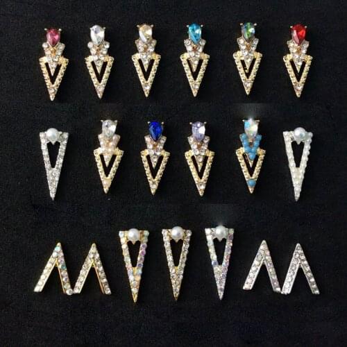 10Pcs Driehoek Nail Art Strass Bedels Nagels Decal Polish Gel Lichtmetalen Charms Driehoek 3D Nail Crystal Charm Gem Nail New
