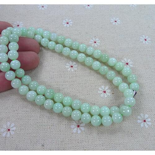 Antique Untreated Natural A Light Green Bead Necklace