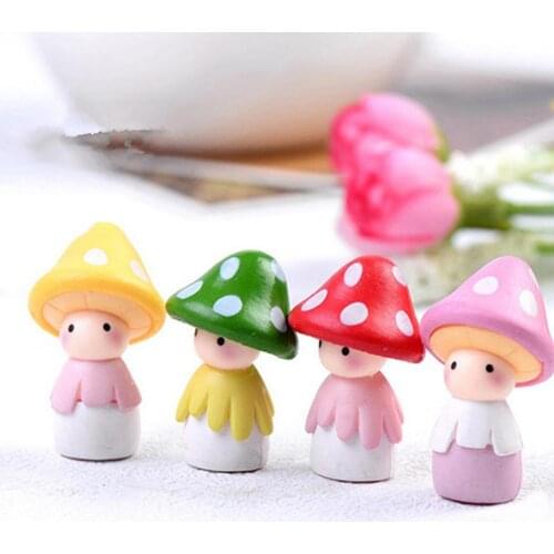 Lovely Mushroom Doll Micro Landscape Bonsai Dollhouse Home Decor Gift Garden Garden Ornament Mushroom House Resin Mini Craft Dol