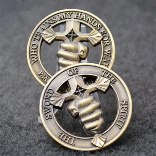 Cross bronze plated crafts Who Trains My Hand For Wars The Sword of The Spirit challenge coins