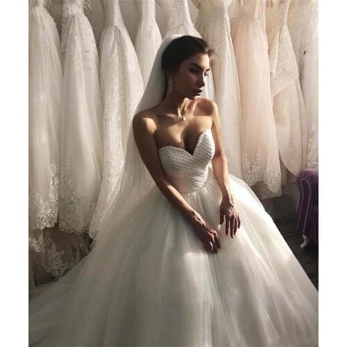 Charming Sweetheart Beaded Wedding Dresses 2021 Ball Gowns Princess Church Arabic Mariage Gowns Plus Size vestido de casamento