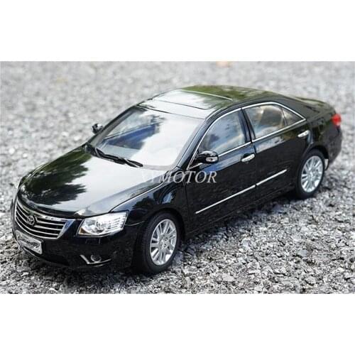 1/18 For Toyota Camry 2008 6th generation Diecast Model Car Black/White Kids Gifts Collection Display Ornaments
