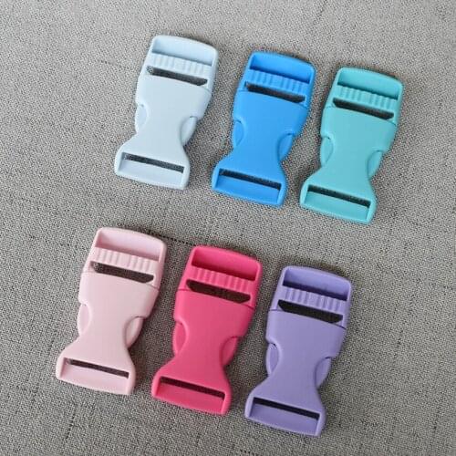 50 Pcs/Lot 20mm Colourful Plastic Release Buckle Strap For Bag Dog Collar Necklace Bracelet Paracord Sewing Accessory