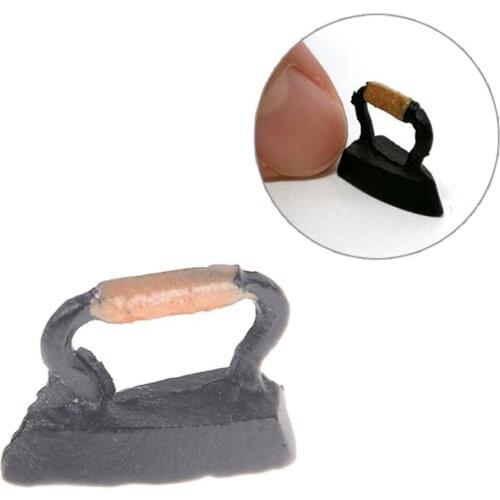Metal 1:12 Miniature Iron Cute MINI Dollhouse Miniature Adornment An Iron Clothes Tool Furniture Toys Dolls Accessories