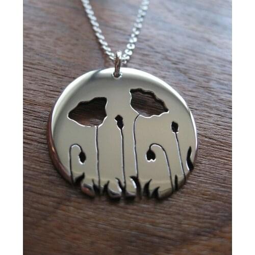 925 STERLING SILVER LASER CUT FLOWER FIGURED LADIES NECKLACE