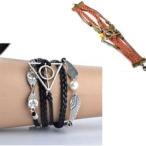 Anime Fairy Tail Logo charm bracelet black leather Chain Unisex Nice Accessories letter Fairytail Bracelets Toy Gifts For Fans