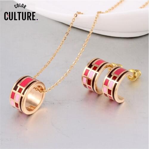 TOP Quality Gold Jewelry Sets for Women Geometric Design Shape Pendant/Earrings Jewelry Set
