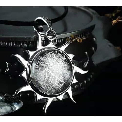 Natural Gibeon Iron Meteorite Moldavite Silver Plated Sun Shape Pendant 30x30x6mm Women Men Jewelry Necklace Jewelry AAAAA