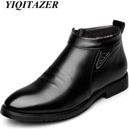 YIQITAZER 2017 Manmade Rivet Point Toe Warm Ankle Boots Men Shoes,Fashion Slip-on Nature Wool Man Leather Shoes Black Brown