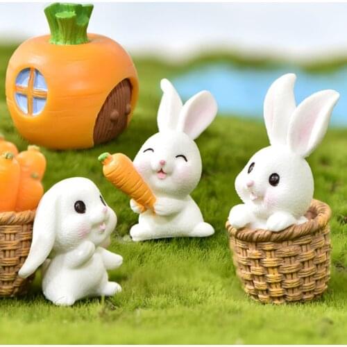 Miniature Decoration Cute Animal Cartoon Bunny Carrot Rabbit House Cute Rabbit Gardening Plant Resin Accessories wzpi