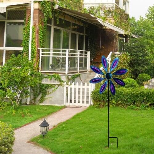 Creative Iron Wind Spinner Pinwheel Wind Windmill Toys for Park Decor Garden Outdoor Yard Art Whimsical Presents