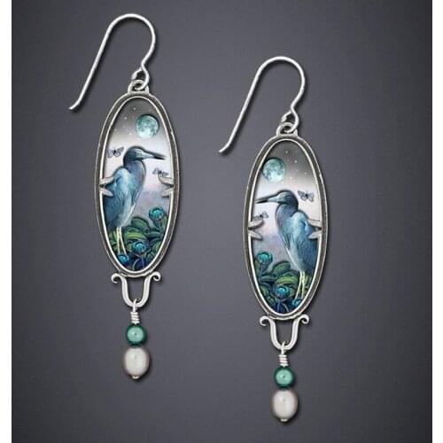 2020 Wholesale Exquisite Bird Blue Heron Flower Pattern Earrings Ladies Elegant Pearl Resin Stone Statement Drop Earrings