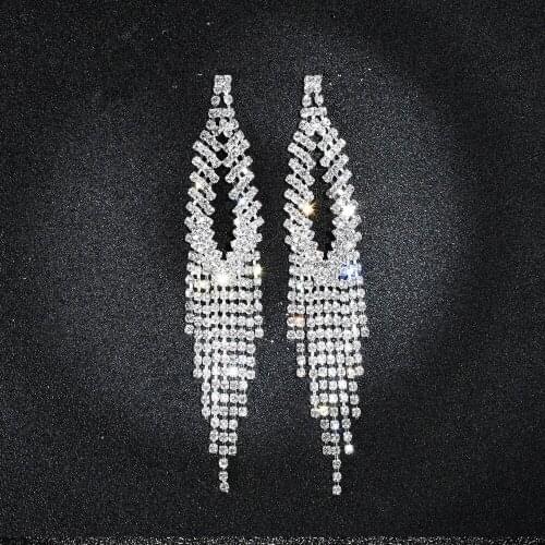 2019 Korean Version of Shiny Crystal Earrings Wedding Bride Tassel Long Pendant Earring for Woman Girl New Fashion Stud Earrings