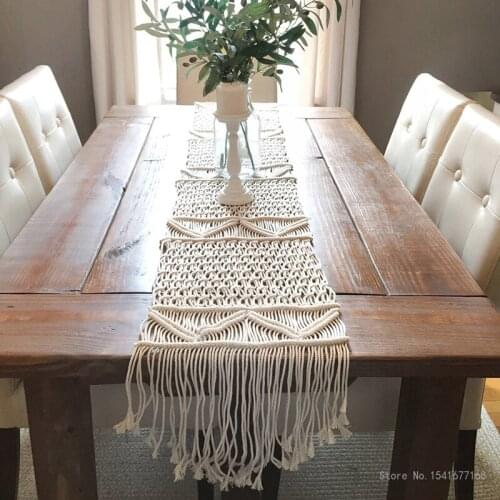 Bohemian Table Runner Handmade Table Bed Tapestry Hand-woven Macrame Table Runner With Tassels Wedding Party Home Decoration