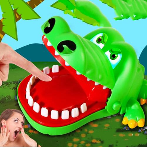 Creative Practical Jokes Mouth Tooth Alligator Hand Childrens Toys Family Games Classic Biting Hand Crocodile Game