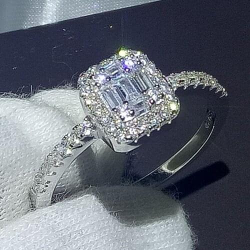 Brand New Women Luxury Jewelry Pure Pure 100% 925 Sterling Silver Princess 5A Cubic Zirconia CZ Party Girl Wedding Band Ring Gif