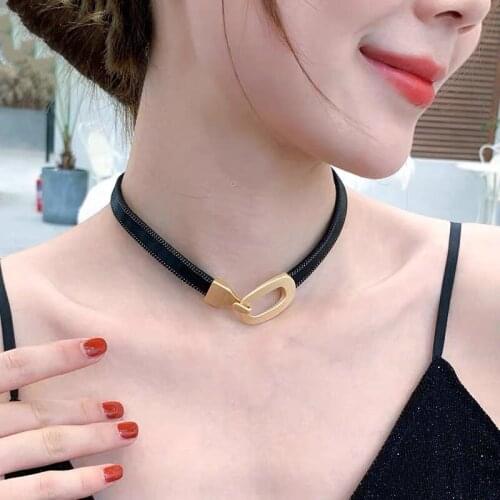 2021 Trendy Collar Necklaces Women Party Accessories Cool Black Rope Necklace Clavicle Chain Short Neckband Jewelry Neck Ring