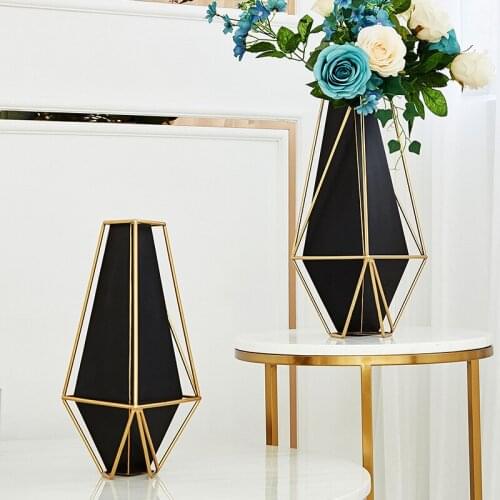 American Golden Wrought Iron Vase Light Luxury Galvanized Metal Living Room Entrance Dining Table Furnishing Black Flower Pot