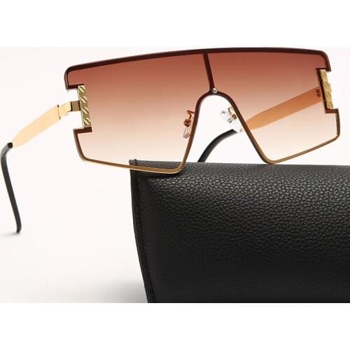 New Fashion Oversized Sunglasses Luxury Brand Design Women Men Metal Square Sun glasses UV400 Shades Eyewear oculos de sol