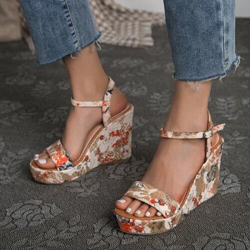 2022 Ankle-strap Sandals Sapatos Mulher Sandals Wedge Heel Shoes For Open Toe Wedges Ladies New High Heel Platform Sandals Woman