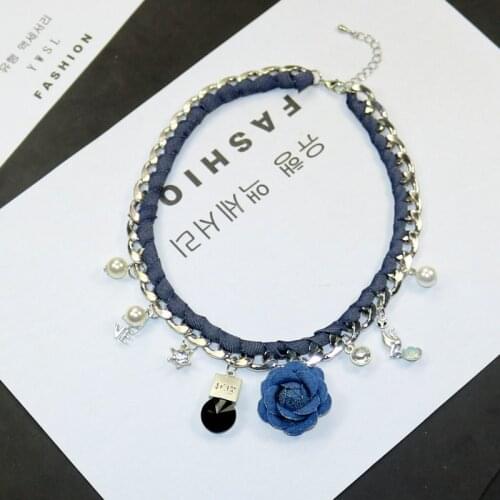 Personality New Woman Necklaces Jeans Fabric Flower Pearl Pendant Short Sweater Chain Necklace Fashion Accessories