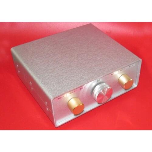 Balance 3 in 3 out, 3 signal input selection, 3 signal output selection, with volume control, can shield noise well