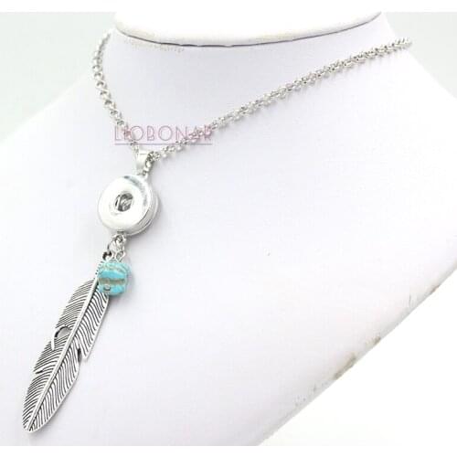 Liobonar Snaps Charms Buttons Jewelry Bohemia Style Feather Pendant Necklace Interchangeable Snap Necklaces for Women