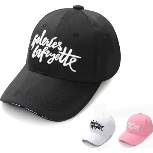 2021 new best-selling hat star the same style all-match ladies baseball cap mens outdoor street fashion hip-hop hats