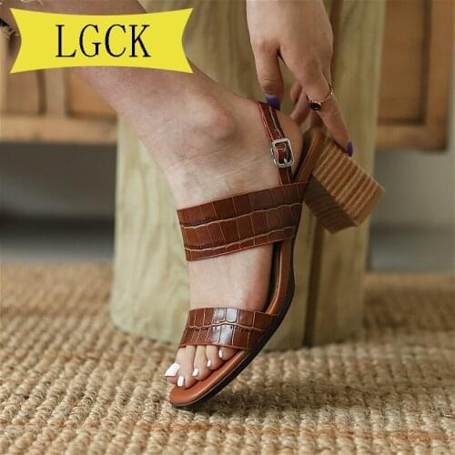 Plus Size 34-39 New Womens Sandals Summer Genuine Leather Handmade Ladies Shoe Leather Sandals for Women High Heels Retro Style