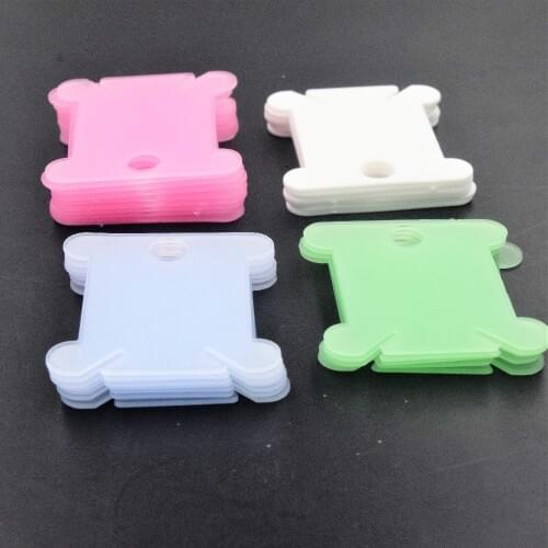 Hot sale 20 pcs plastic wire coils to embroider craft card holder color