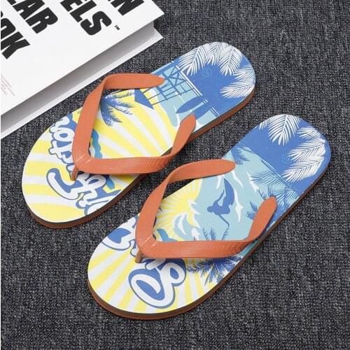 2021 Men Beach Flip-flops Non-Slip Soft Fashion Male Slippers Summer Flat Mens Outdoor casual soft comfortable Anti-skid Slides