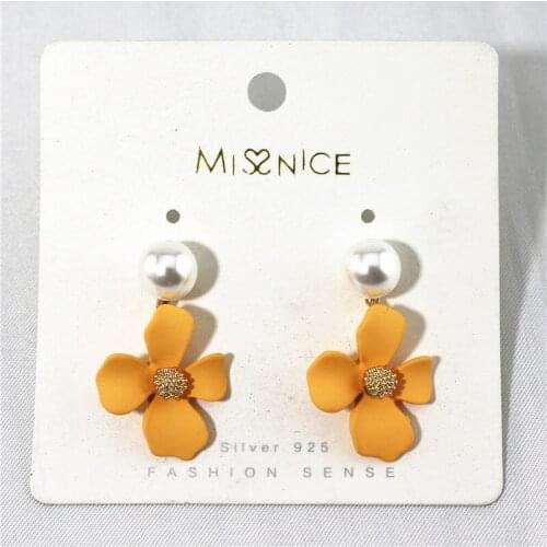 S925 silver girl forest flower earrings, beautiful personality, small pearl temperament, small flower earrings