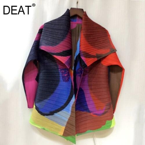DEAT Pleated Jackets Woman Lapel Full Sleeve Multicolor Graffiti Print Over Size Wild Casual Coat 2021 New Summer Fashion HC037