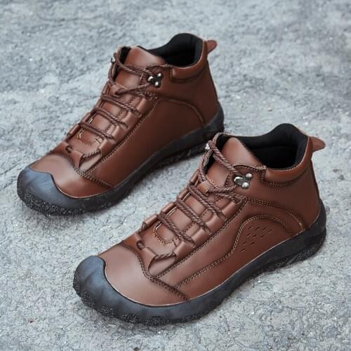 Winter Mens Boots Plush Warm Outdoor Hiking Shoes Men Warm Snow Footwear Leather Retro Designer Military Boots Big Size 38-48