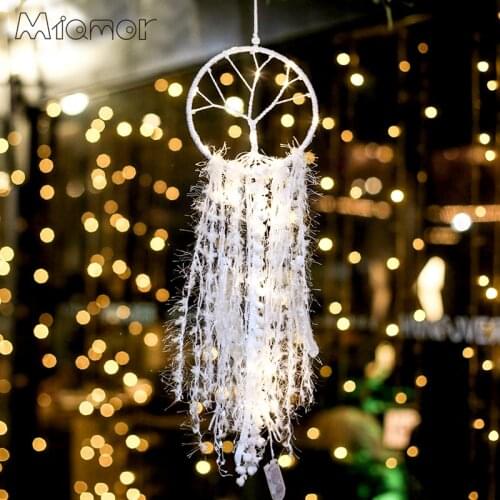 Handmade White Lace Dream Catcher Net With White Feathers Tree Of Life Wedding & Bar & Home Wall Hanging Dreamcatcher AMOR0130