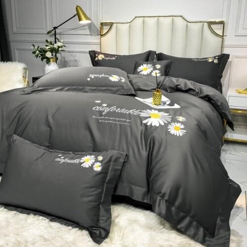 Bedding set Light luxury carbon cotton four-piece set European-style wide-edge embroidery quilt bed linen princess wind bedding
