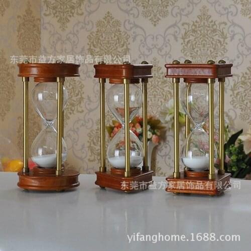 Dongguan factory American solid wood hourglass timer small mahogany decoration graduation birthday gift