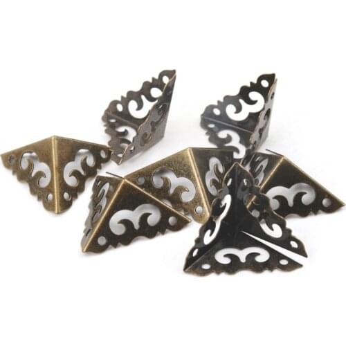 Metal Corners For Books Scrapbooking Photo Albums Menus Corner Protectors Metal Crafts DIY Ornament 20x20x20mm 20pcs